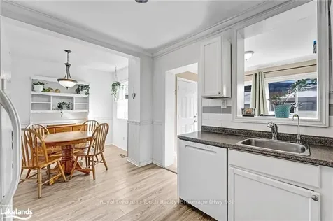 16 Alice Street Hamilton ON L8H 4R1