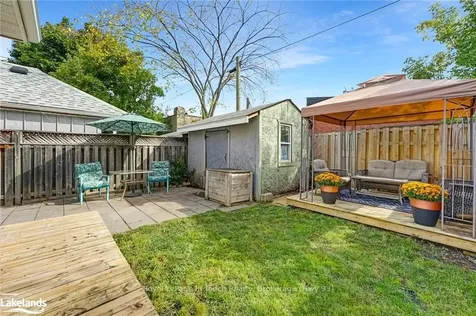 16 Alice Street Hamilton ON L8H 4R1