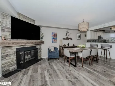 42 Shoreline Drive Bracebridge ON P1L 1Z4