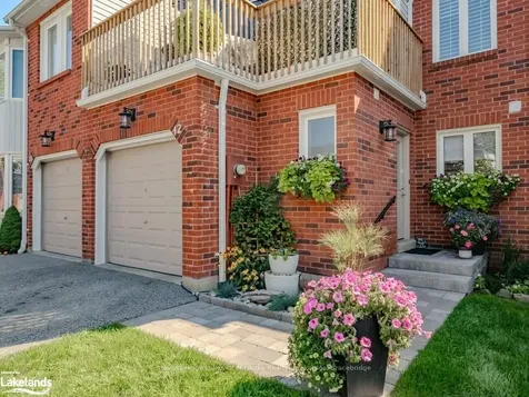 42 Shoreline Drive Bracebridge ON P1L 1Z4