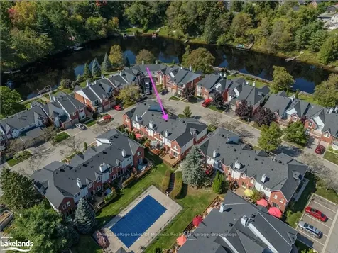 42 Shoreline Drive Bracebridge ON P1L 1Z4