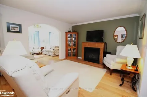 57 Springwood Crescent Gravenhurst ON P1P 1Y8