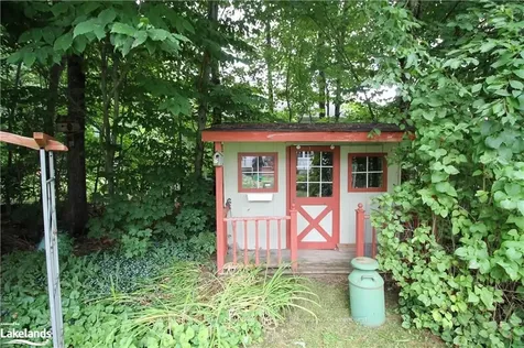 57 Springwood Crescent Gravenhurst ON P1P 1Y8