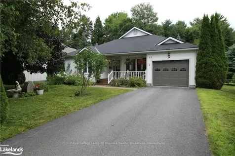 57 Springwood Crescent Gravenhurst ON P1P 1Y8
