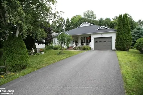 57 Springwood Crescent Gravenhurst ON P1P 1Y8