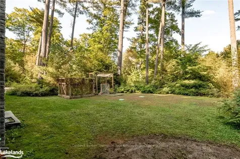 389 Swallowdale Road Huntsville ON P1H 0A5
