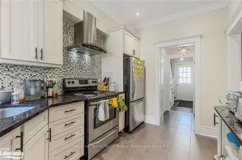 25 Cline Avenue N Hamilton ON L8S 3Z3