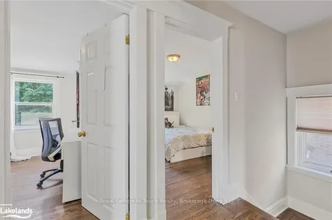 25 Cline Avenue N Hamilton ON L8S 3Z3