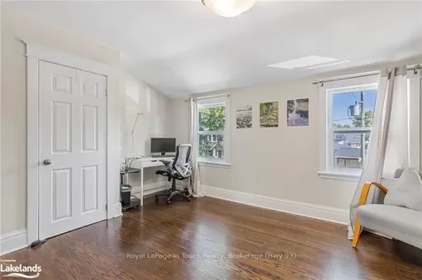 25 Cline Avenue N Hamilton ON L8S 3Z3