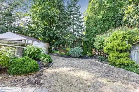 25 Cline Avenue N Hamilton ON L8S 3Z3