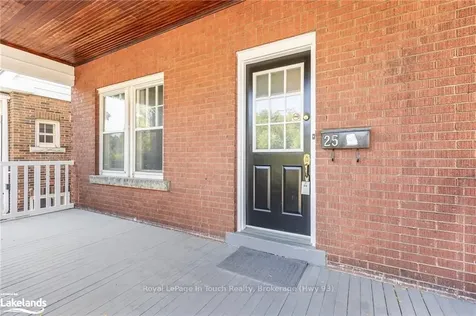 25 Cline Avenue N Hamilton ON L8S 3Z3