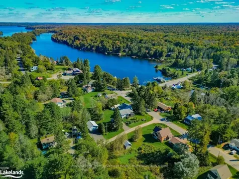 40 Ahmic Street West Street Magnetawan ON P0A 1A0