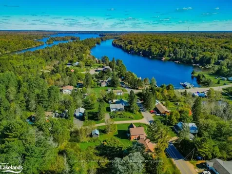 40 Ahmic Street West Street Magnetawan ON P0A 1A0