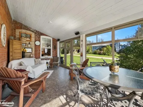 40 Ahmic Street West Street Magnetawan ON P0A 1A0