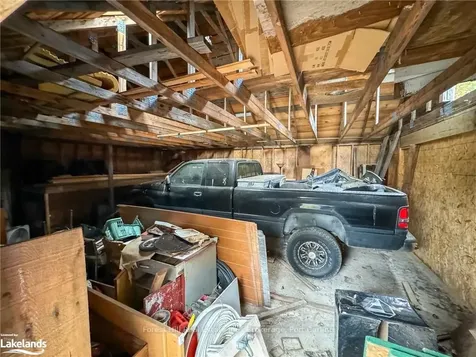 1994 Highway 11 N N/a Gravenhurst ON P1P 1R1