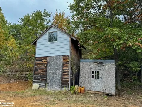 1994 Highway 11 N N/a Gravenhurst ON P1P 1R1