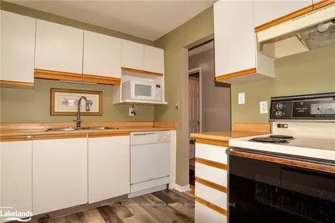 15 Pinecone Drive Bracebridge ON P1L 2G3