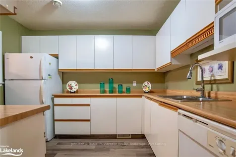 15 Pinecone Drive Bracebridge ON P1L 2G3