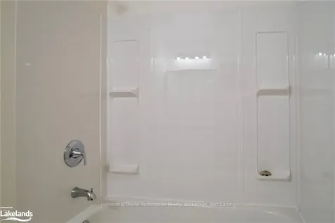 15 Pinecone Drive Bracebridge ON P1L 2G3