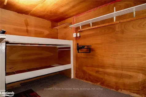 15 Pinecone Drive Bracebridge ON P1L 2G3