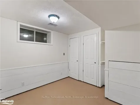 1276 Nicholls Road Bracebridge ON P1L 1W9