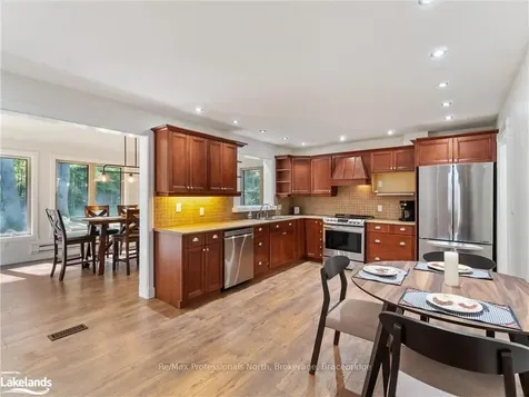 1276 Nicholls Road Bracebridge ON P1L 1W9