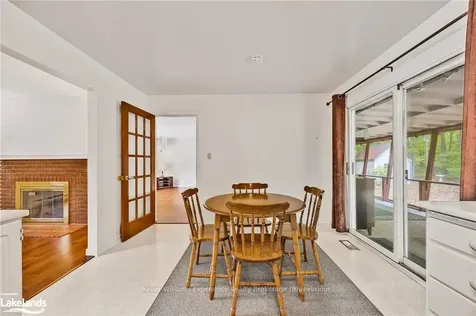 1047 Fleming Drive Gravenhurst ON P0E 1G0