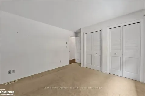 1047 Fleming Drive Gravenhurst ON P0E 1G0