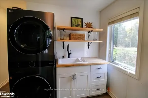 163 Bonnell Road Bracebridge ON P1L 1W9