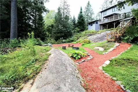 163 Bonnell Road Bracebridge ON P1L 1W9