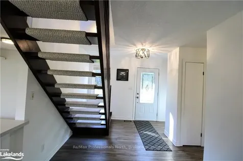 163 Bonnell Road Bracebridge ON P1L 1W9