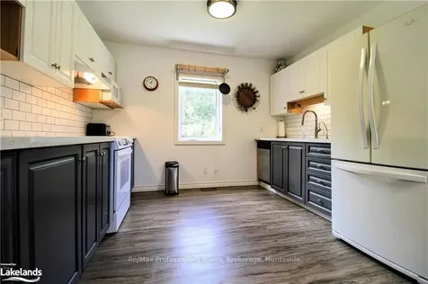 163 Bonnell Road Bracebridge ON P1L 1W9