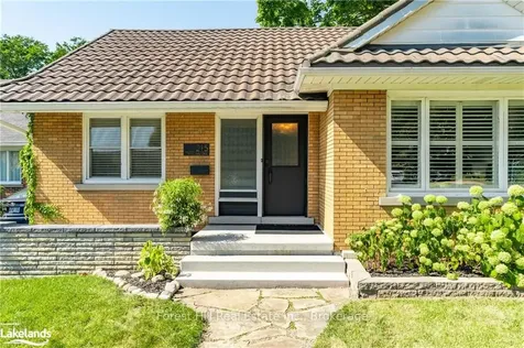 215 Margaret Avenue Kitchener ON N2H 4J1