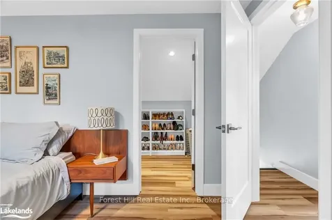 215 Margaret Avenue Kitchener ON N2H 4J1