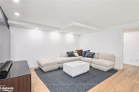 144 Russell Street N/a W Blue Mountains ON N0H 2P0