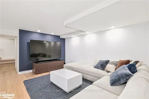 144 Russell Street N/a W Blue Mountains ON N0H 2P0