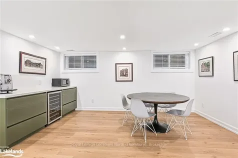 144 Russell Street N/a W Blue Mountains ON N0H 2P0