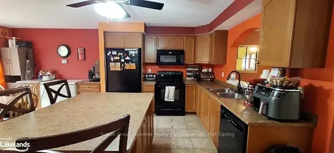 11 Herons Hill Bracebridge ON P1L 0A9