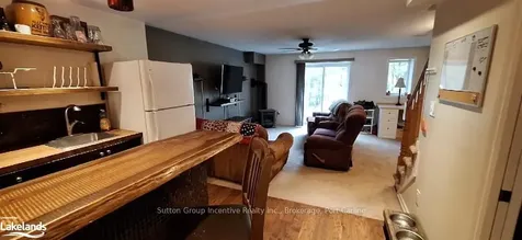 11 Herons Hill Bracebridge ON P1L 0A9