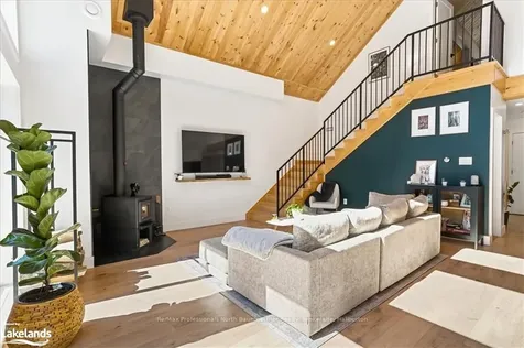 1315 North Drive Dysart Et Al ON K0M 1M0