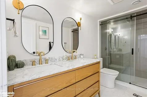 1315 North Drive Dysart Et Al ON K0M 1M0