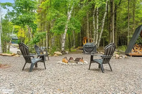 1315 North Drive Dysart Et Al ON K0M 1M0