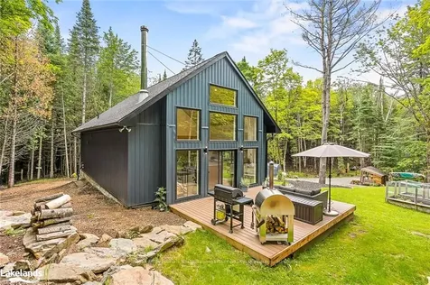 1315 North Drive Dysart Et Al ON K0M 1M0