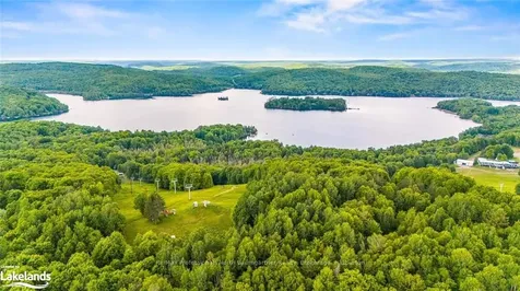 1315 North Drive Dysart Et Al ON K0M 1M0