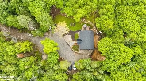 1315 North Drive Dysart Et Al ON K0M 1M0