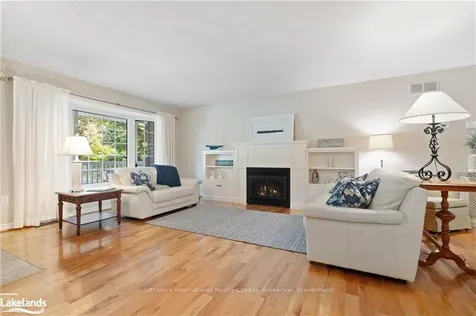 595 Lorne Street Gravenhurst ON P1P 1N1