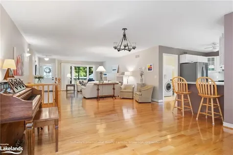 595 Lorne Street Gravenhurst ON P1P 1N1