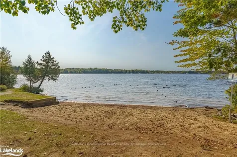 595 Lorne Street Gravenhurst ON P1P 1N1