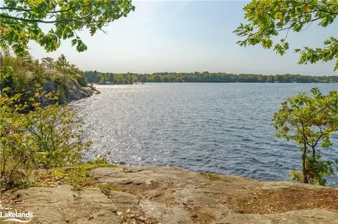 595 Lorne Street Gravenhurst ON P1P 1N1