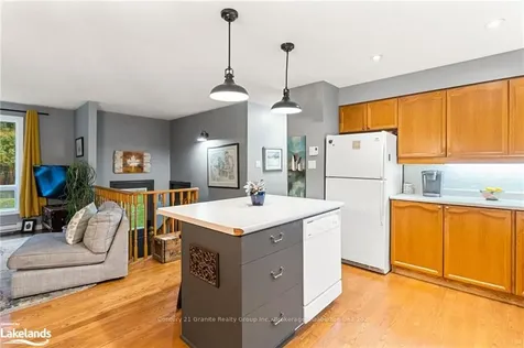 38 Harmony Road Dysart Et Al ON K0M 1S0